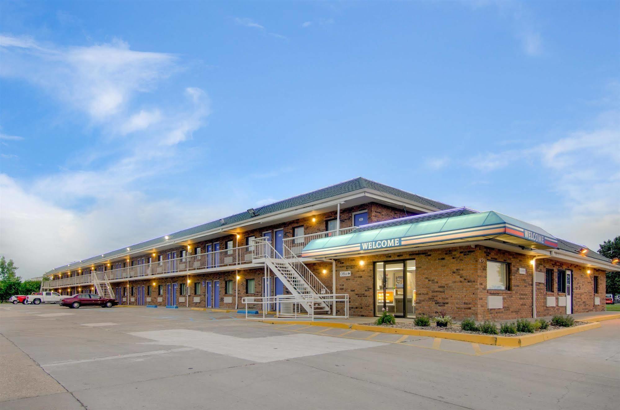 Motel 6-Salina, Ks Exterior photo