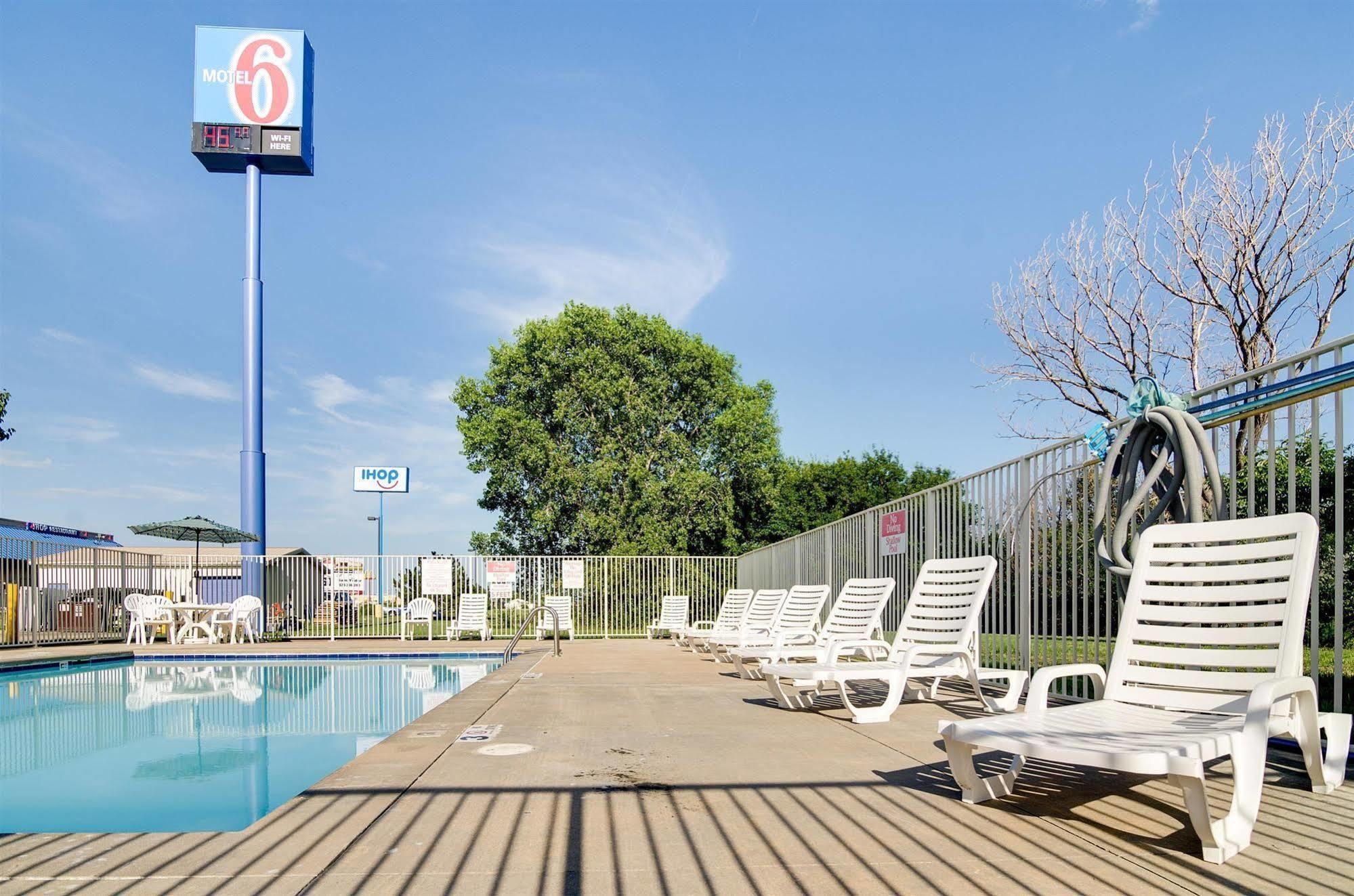 Motel 6-Salina, Ks Exterior photo
